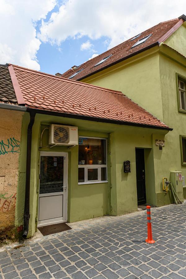 Backpacker'S Room Braşov Buitenkant foto